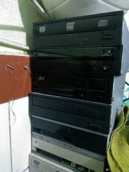 leitor/gravador DVD-RW/CD-RW {sata & ide} Seminovos para desktop