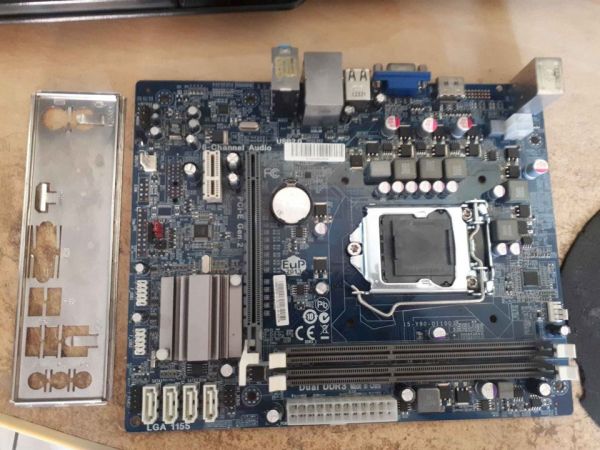 placa-mãe Positivo POS-EIH61CE lga1155/h61/2a e 3a geração/hdmi/ddr3/pcie 2.0 com espelho